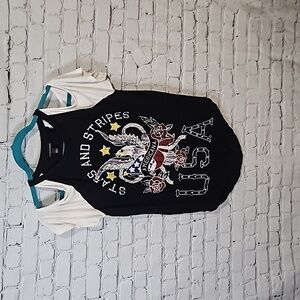 Rock & Republic cold shoulder USA tee